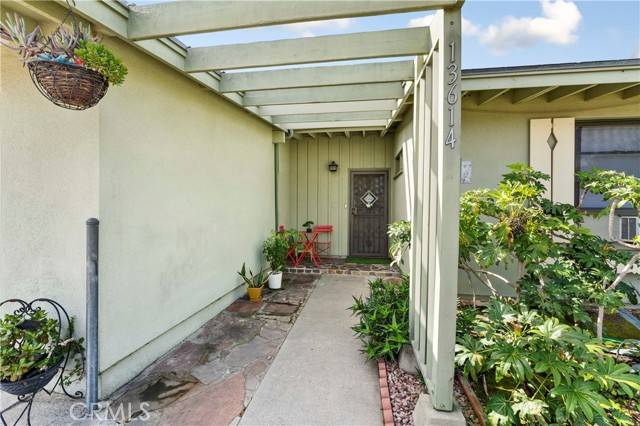 La Puente, CA 91746,13614 Giordano Street