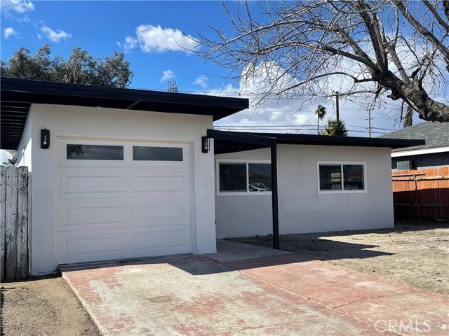 Colton, CA 92324,1587 Rialto Avenue