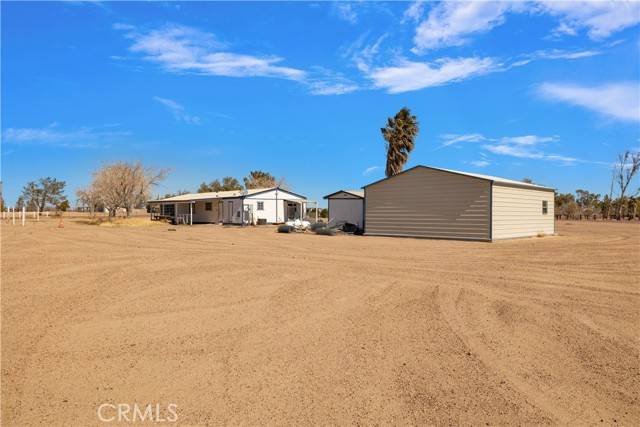 Newberry Springs, CA 92365,35952 Calle Ritari