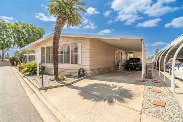 La Verne, CA 91750,3530 Damien #292