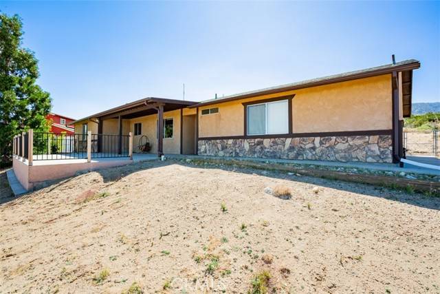 Pinon Hills, CA 92372,453 Sage Road