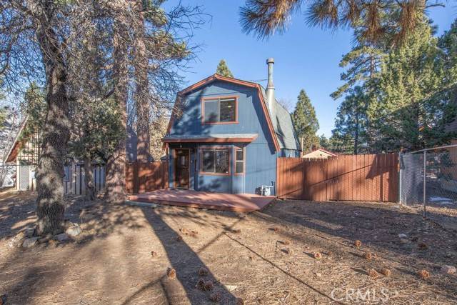 Sugarloaf, CA 92386,693 Holmes Lane