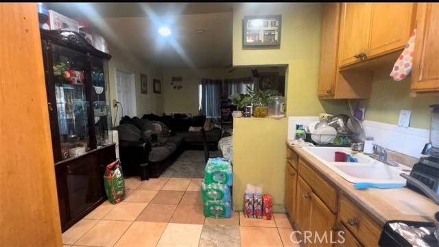 El Monte, CA 91732,11834 Kerrwood Street