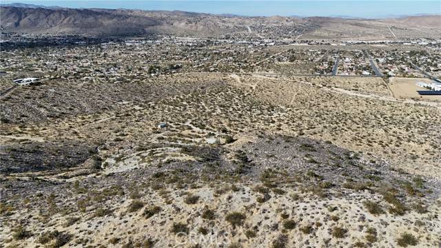 Yucca Valley, CA 92284,57800 Joshua