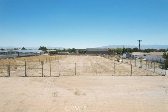 Hesperia, CA 92345,0 Tamarisk