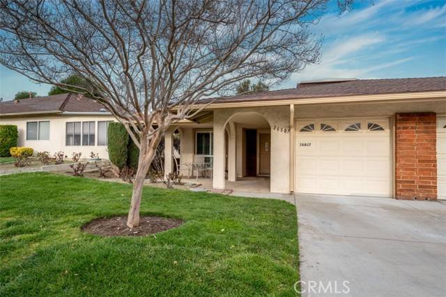 Newhall, CA 91321,26807 Oak Garden Court