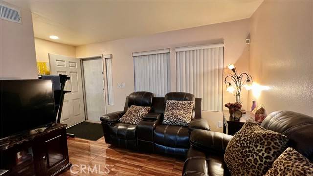 Bell Gardens, CA 90201,6350 Gage Avenue #209