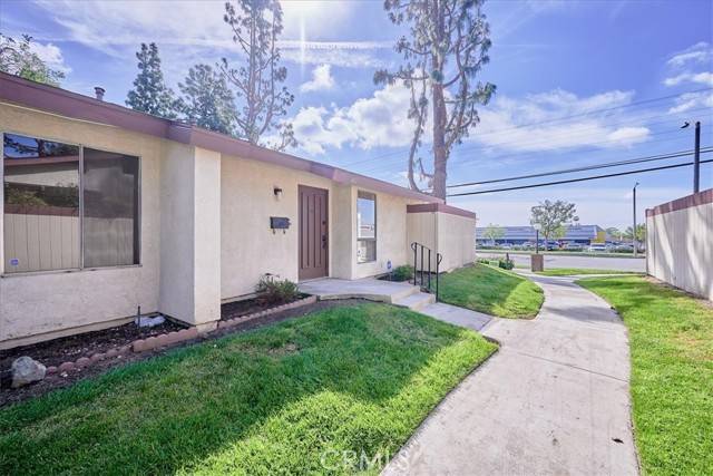 Upland, CA 91786,1411 W 7th Street