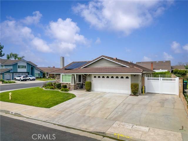 San Dimas, CA 91773,143 Ben Avon Court