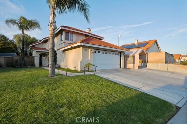 Fontana, CA 92336,15168 Geranium Street