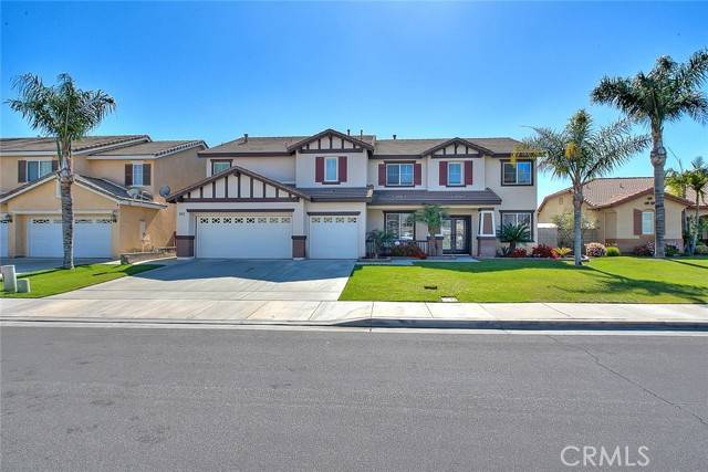 Eastvale, CA 91752,6681 Moonriver Street