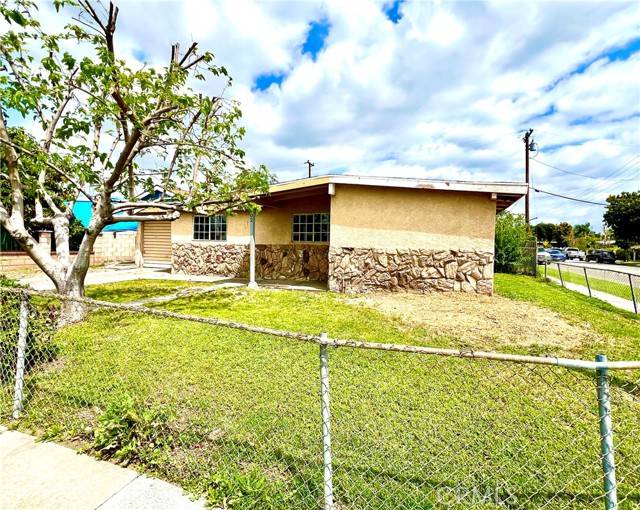 La Puente, CA 91744,102 N Winton Avenue