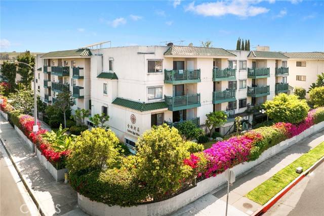 Monterey Park, CA 91755,321 N Orange Avenue #310