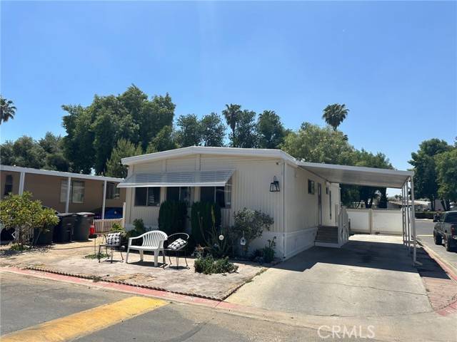 Perris, CA 92571,350 E San Jacinto #217