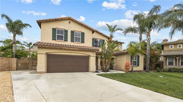 Eastvale, CA 92880,14492 Persimmon Court