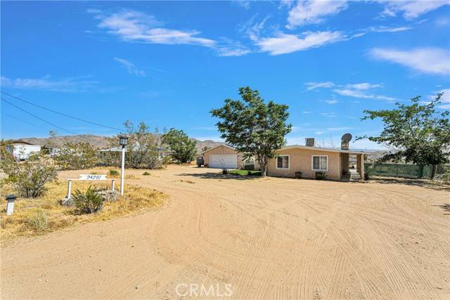 Apple Valley, CA 92307,24281 Pala Lane