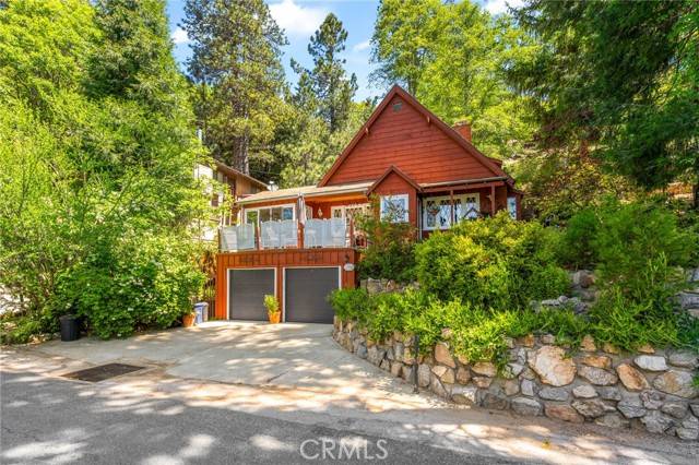 Crestline, CA 92325,23068 Cedar Way