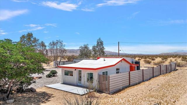 Joshua Tree, CA 92252,4984 1st Street