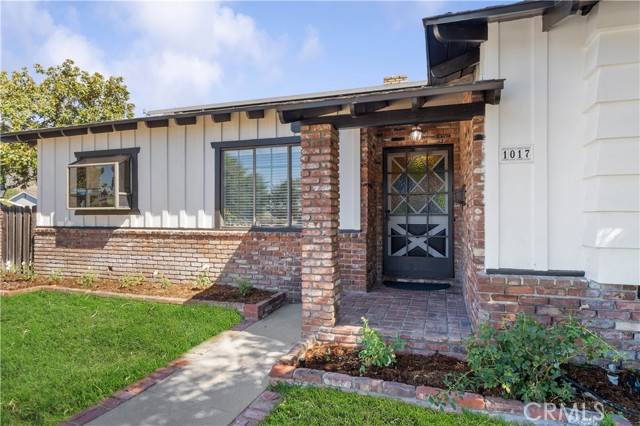 Glendora, CA 91741,1017 E Laurel Avenue