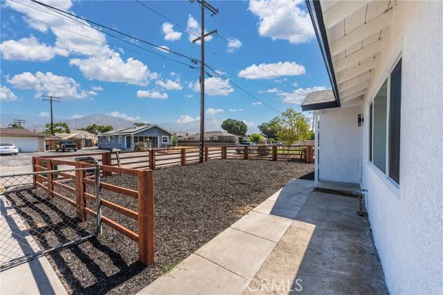 Highland, CA 92346,26599 Sparks Street