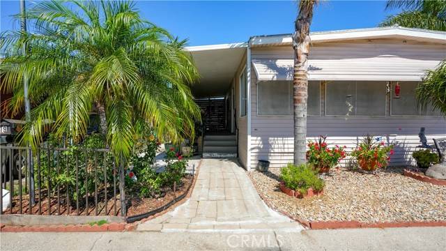 Rialto, CA 92376,1025 S Riverside #20