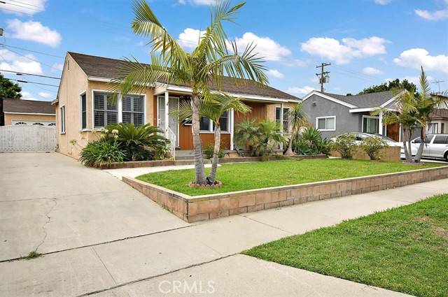 Lakewood, CA 90712,4514 Camerino Street