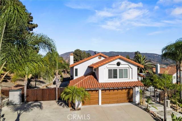 Yorba Linda, CA 92887,5510 Via Cantada