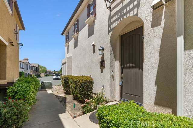 Saugus, CA 91350,19307 Opal Lane #137