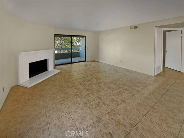 Escondido, CA 92025,1040 E Washington Avenue #28