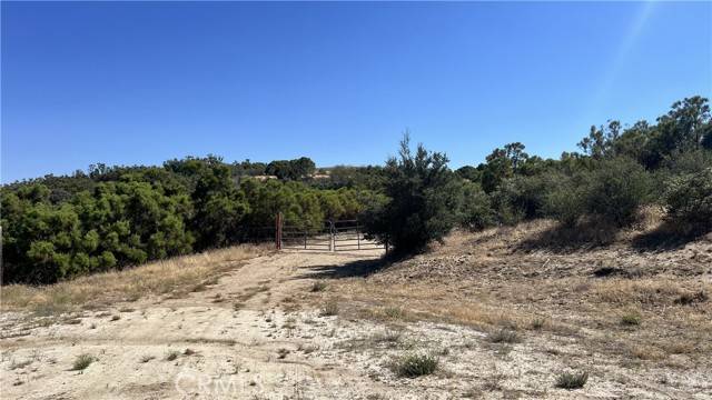 Anza, CA 92539,6 Table Mtn Trk