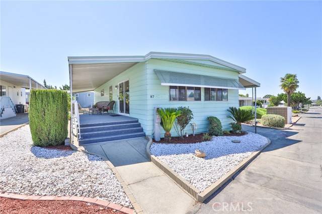 La Verne, CA 91750,3530 Damien #87