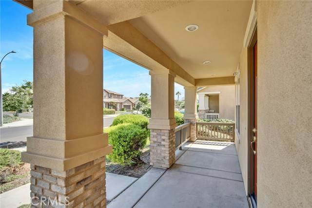 Eastvale, CA 92880,13175 Early Crimson Street