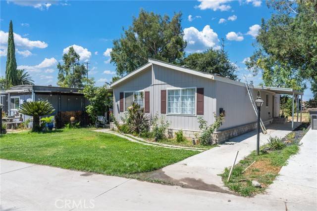 Eastvale, CA 91752,5800 Hamner #15