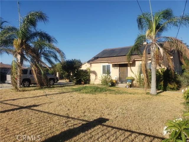 Fontana, CA 92335,8211 Hemlock Avenue