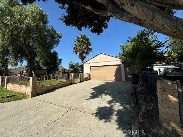 Rialto, CA 92376,872 N Clifford Avenue