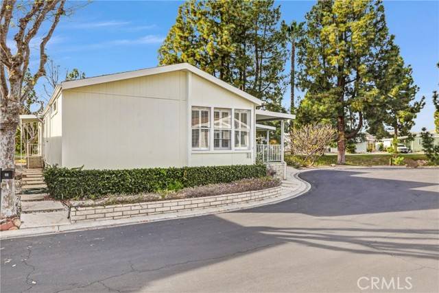 Lake Forest, CA 92630,24001 Muirlands #31