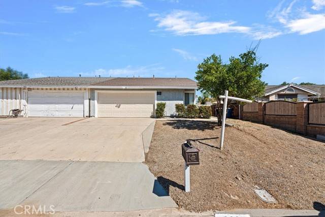 Perris, CA 92570,362 Red Maple Place