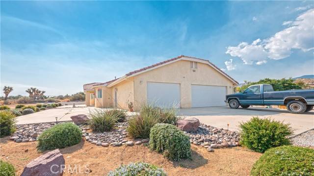 Phelan, CA 92371,8827 Sierra Vista Road