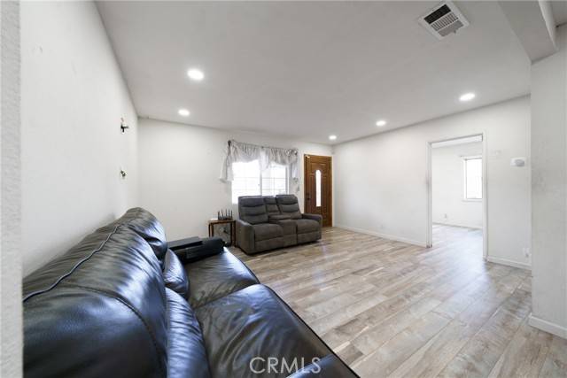 Norwalk, CA 90650,12142 Cheshire Street