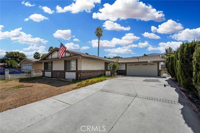 Corona, CA 92879,13188 Waverly Avenue