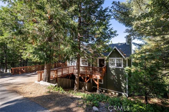 Lake Arrowhead, CA 92352,305 Summit Road