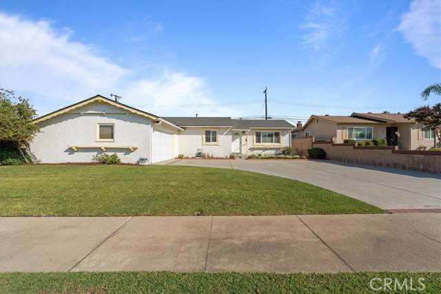 Glendora, CA 91740,303 W Newburgh Street