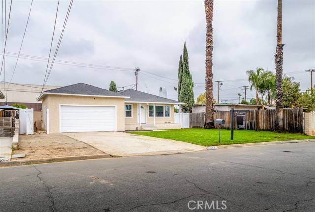 Rialto, CA 92376,442 E Elm Court