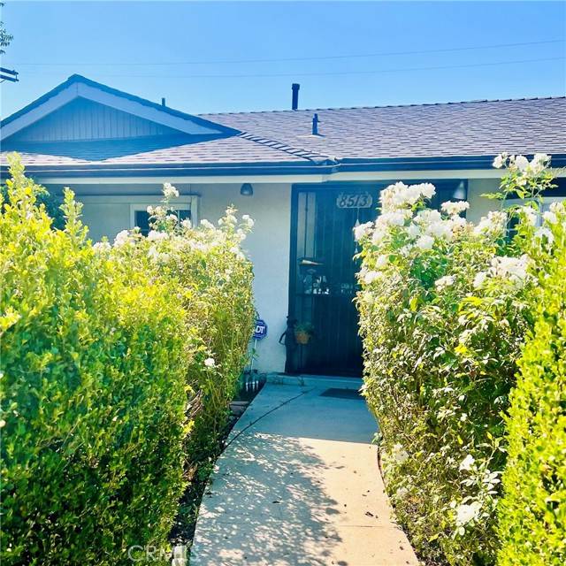 Winnetka, CA 91306,8513 Corbin Avenue