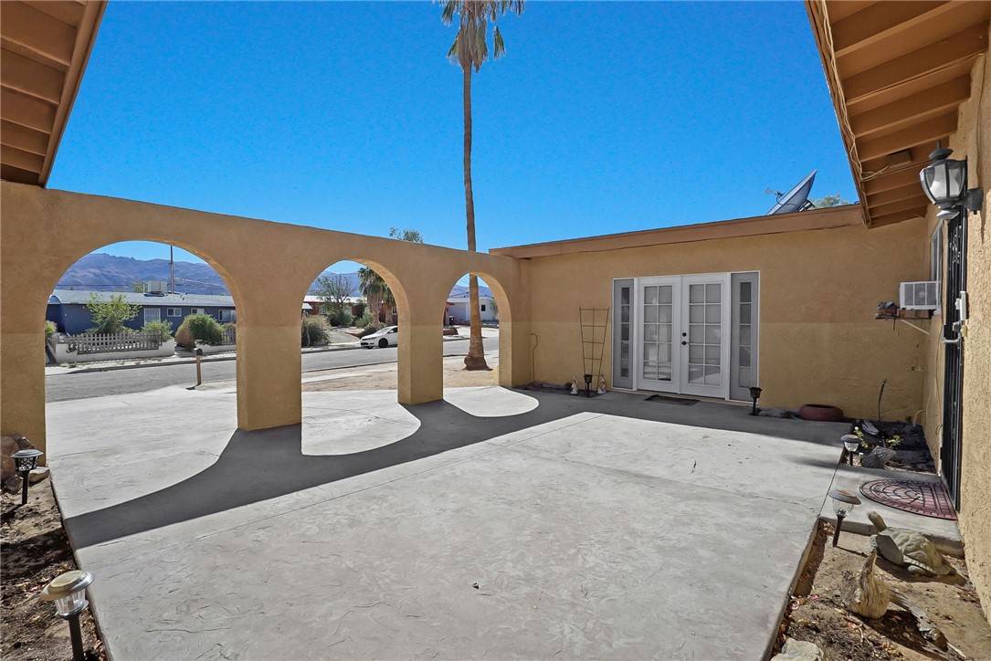 29 Palms, CA 92277,72732 Granite Avenue