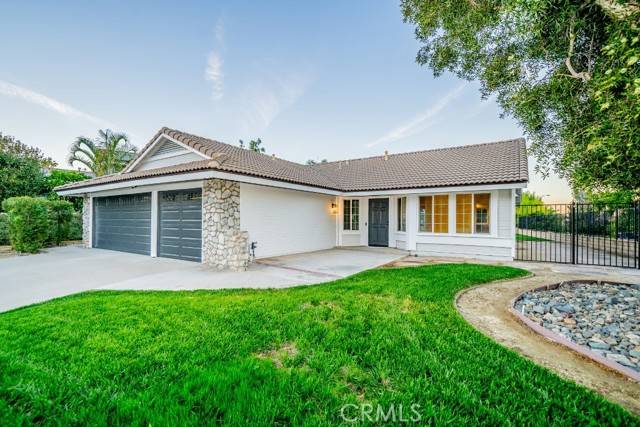 Corona, CA 92882,1405 Merganser Circle