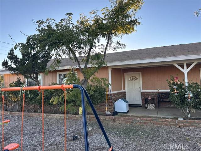 Phelan, CA 92371,8776 Sierra Vista