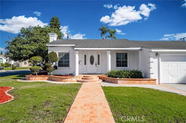 Downey, CA 90241,7403 Cecilia Street