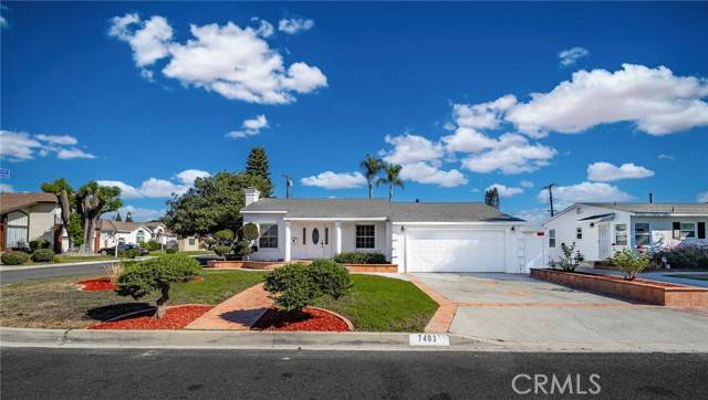 Downey, CA 90241,7403 Cecilia Street