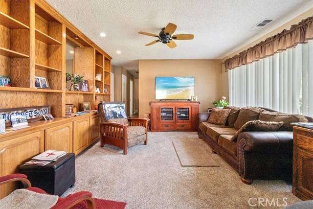 Yucaipa, CA 92399,35415 Panorama Drive